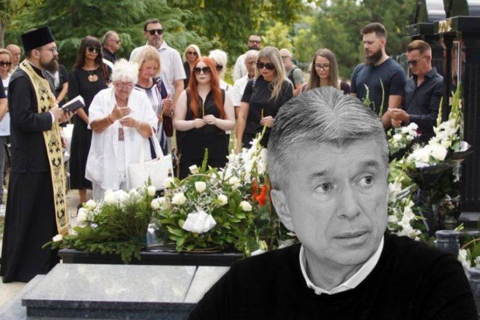 sta-se-desilo-sa-grobom-sase-popovica?!-udovica-donela-sok-odluku,-zbog-njenog-zahteva-moralo-da-se-promeni-sve-tada!