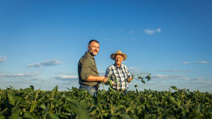nalozi-na-eagraru-isticu-posle-2-godine:-ministarstvo-pozvalo-poljoprivrednike-da-ih-na-vreme-obnove,-evo-kako