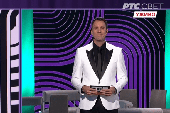 zacuo-se-pucanj-na-rts,-hitno-prekinut-program!-voditelj-reagovao-munjevitom-brzinom! zacuo-se-pucanj-na-rts,-hitno-prekinut-program!-voditelj-reagovao-munjevitom-brzinom!