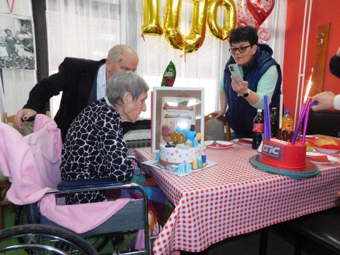 treba-ziveti-i-uzivati,-sa-sto-manje-sekiracije!-vukosava-vujanac,-najstarija-malozvornicanka,-napunila-100-godina