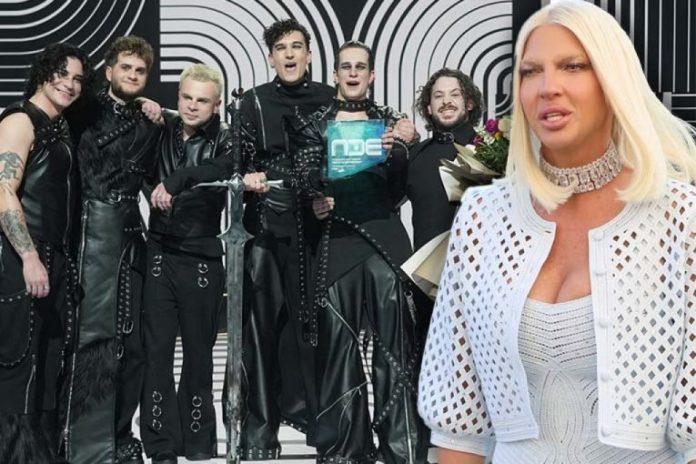 karleusa-dobila-zestok-odgovor-–-kakvo-zakucavanje-grupe-lavina:-momci-pokazali-zube-pevacici,-o-njihovom-potezu-bruji-cela-srbija!