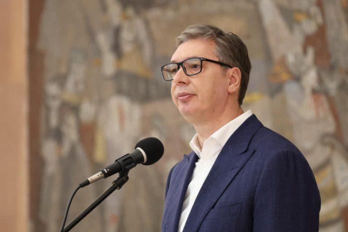 kad-svet-gori,-hteli-su-srbiju-pod-noge:-“borba”-o-politici-predsednika-vucica-–-on-je-meta-jer-donosi-stabilnost-i-ne-pristaje-na-poslusnost