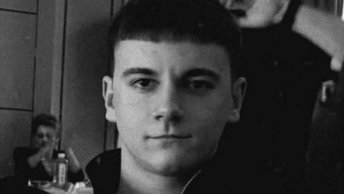 “cuvacu-te-u-srcu-dok-disem”-nikola-(18)-poginuo-kada-je-motociklom-sleteo-sa-puta-i-udario-u-drvo:-reci-njegovih-najblizih-kidaju-dusu