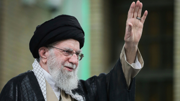 Београд-–-последња-Хамнеијева-посета-Европи-и-“стрела-је-одапета” Београд-–-последња-Хамнеијева-посета-Европи-и-“стрела-је-одапета”