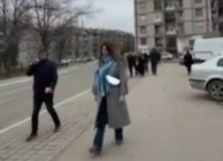 BLOKADERI U BORU TVRDILI DA KOSOVO NIJE SRBIJA Narod im poručio – Sram vas bilo! (VIDEO) blokaderi-u-boru-tvrdili-da-kosovo-nije-srbija-narod-im-porucio-–-sram-vas-bilo!-(video)