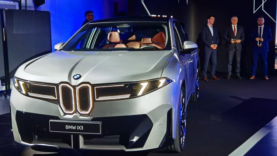 automobil-iz-nove-ere-stigao-u-srbiju:-predstavljen-revolucionarni-bmw-ix3 automobil-iz-nove-ere-stigao-u-srbiju:-predstavljen-revolucionarni-bmw-ix3