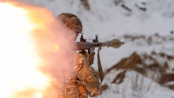 zelenski:-rusija-tokom-zime-na-ukrajinu-ispalila-738-raketa,-vise-od-14670-vodenih-bombi-i-gotovo-19.000-udarnih-dronova