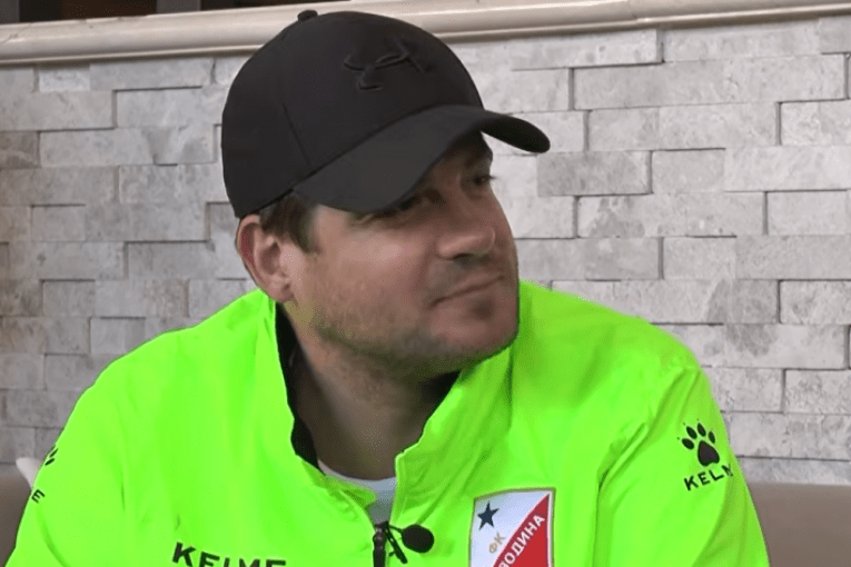 mojih-top-11-–-nenad-lalatovic:-uvek-je-voleo-cigaru-i-dobru-kafu,-narocito-na-poluvremenu!-(video) mojih-top-11-–-nenad-lalatovic:-uvek-je-voleo-cigaru-i-dobru-kafu,-narocito-na-poluvremenu!-(video)