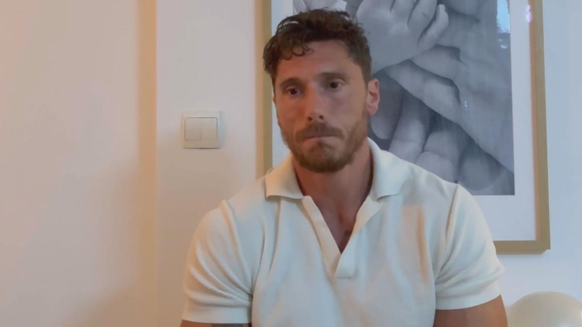 “arapi-u-panici-jer-nisu-navikli-na-ratno-stanje,-balkanci-opusteno-na-plazi”-milos-opisao-trenutnu-situaciju-u-dubaiju:-ostali-su-bez-soba-i-sklonista “arapi-u-panici-jer-nisu-navikli-na-ratno-stanje,-balkanci-opusteno-na-plazi”-milos-opisao-trenutnu-situaciju-u-dubaiju:-ostali-su-bez-soba-i-sklonista