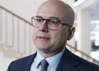 VUČEVIĆ OSUDIO SKANDALOZAN SKUP U KRALjEVU: Održana podrška uhapšenim za organizovanje atentata na predsednika uz povike “Ubijte Vučića” vucevic-osudio-skandalozan-skup-u-kraljevu:-odrzana-podrska-uhapsenim-za-organizovanje-atentata-na-predsednika-uz-povike-“ubijte-vucica”