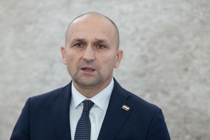 hrvatski-ministar-govorio-o-naoruzanju-srbije-“poseduju-ozbiljne-ofanzivne-sisteme”