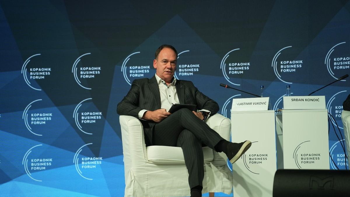 izmedu-inovacija-i-stabilnosti:-kako-izgleda-banka-2030.-godine izmedu-inovacija-i-stabilnosti:-kako-izgleda-banka-2030.-godine