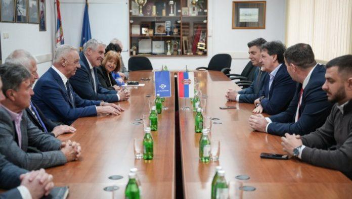 gasic-posetio-“prvi-partizan“-u-uzicu:-“ljudi-su-temelj-nase-odbrambene-industrije”