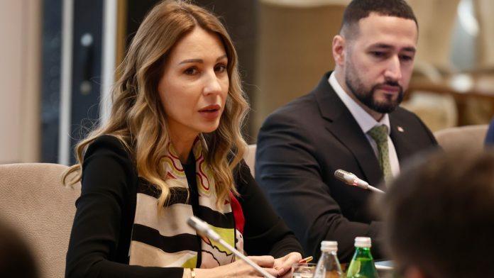 “imamo-najvise-zaliha-dizela!”-dedovic-handanovic:-nece-biti-naglog-skoka-cena-goriva-uprkos-krizi-na-trzistu,-preduzecemo-sve-mere