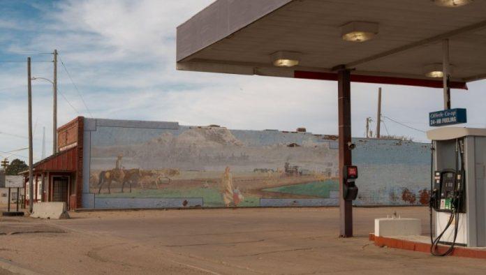 divljaju-cene-benzina-u-sad:-trenutno-na-najvisem-nivou-u-poslednjih-11-meseci