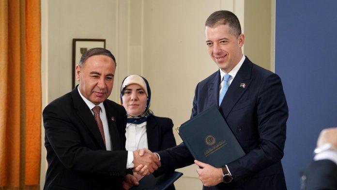 duric-sa-ministrom-spoljnih-poslova-libije:-“srbija-se-nedvosmisleno-zalaze-za-mirno-resavanje-svih-pitanja”