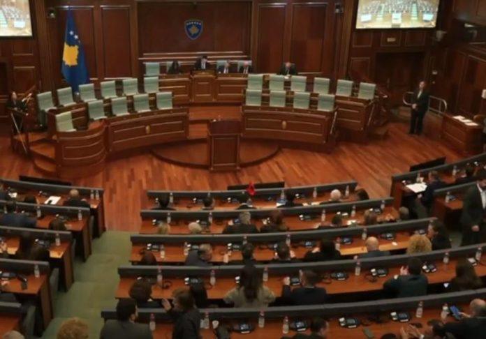 rok-istice-u-ponoc-skupstina-u-pristini-nije-izabrala-predsednika-privremenih-institucija