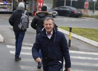 RENOVIRAO TROŠNU KUĆU I KUPIO STAN OD 200.000 EVRA Naš voditelj ovako održava veliko imanje: Objekat skroz sredio, a evo kako sve danas izgleda (FOTO) renovirao-trosnu-kucu-i-kupio-stan-od-200.000-evra-nas-voditelj-ovako-odrzava-veliko-imanje:-objekat-skroz-sredio,-a-evo-kako-sve-danas-izgleda-(foto)