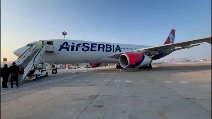 “er-srbija”-medu-prvim-kompanijama-na-svetu-koja-je-realizovala-evakuacioni-let!-oglasilo-se-msp:-narednih-dana-jos-letova