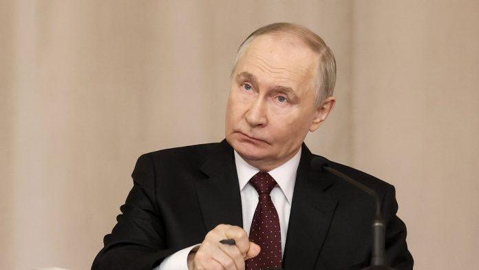 putin-razgovarao-sa-predsednikom-irana-izjavio-saucesce-zbog-smrti-hamneija,-pa-poslao-snaznu-poruku-americi-i-izraelu:-“zaustavite-rat”