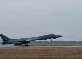 SPREMAJU SE POJAČANI UDARI NA IRAN: Američki bombarder B-1 Lanser sleteo u britansku bazu – Kakav je to avion? spremaju-se-pojacani-udari-na-iran:-americki-bombarder-b-1-lanser-sleteo-u-britansku-bazu-–-kakav-je-to-avion?