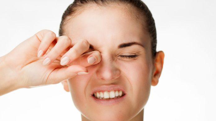 od-infekcija-do-izraslina-–-sta-sve-moze-da-izazove-bol-u-uglu-oka