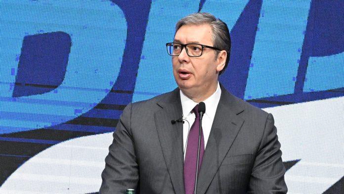 “ajde,-ugasite-telefon,-ili-izadite-slobodno”-vucic-o-geopolitickoj-situaciji:-“ovo-je-pocetak-sukoba-u-svetu,-koristice-se-oruzje-koje-je-samo-jednom-u-svetu-korisceno-(video)