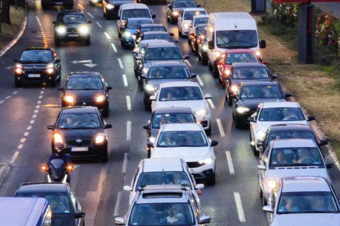 danas-se-zatvara-jedan-od-glavnih-bulevara-u-nisu-ova-linija-gradskog-prevoza-menja-trasu,-evo-kako-ce-saobracati