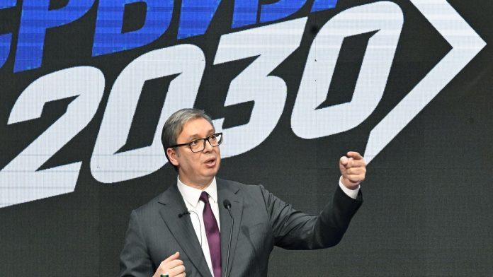 “predvidam-da-ce-se-sukobi-zavrsiti-sa-najtezim-zrtvama-u-istoriji-covecanstva”-vucic-predstavio-plan-“srbija-2030”:-nas-cilj-da-zadrzimo-mir-i-stabilnost