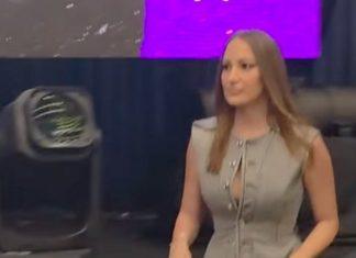 SVE OČI BILE UPRTE U NJU! Aleksandra Prijović ZAKASNILA NA KONCERT Marije Šerifović, o njenom stajlingu svi bruje! (VIDEO) sve-oci-bile-uprte-u-nju!-aleksandra-prijovic-zakasnila-na-koncert-marije-serifovic,-o-njenom-stajlingu-svi-bruje!-(video)