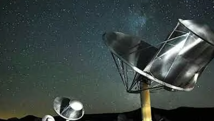 naucnici-otkrili:-vanzemaljci-nas-mozda-kontaktiraju,-ali-zbog-ovog-fenomena-ne-mozemo-da-ih-cujemo