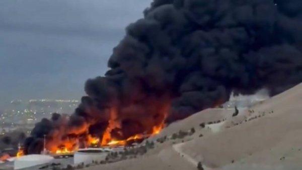 iran-pokrenuo-prvi-napad-pod-novim-ajatolahom!-drastican-skok-cene-nafte,-tramp-se-sprema-za-odluku-veka:-“kraj-rata?-mi-odlucujemo” iran-pokrenuo-prvi-napad-pod-novim-ajatolahom!-drastican-skok-cene-nafte,-tramp-se-sprema-za-odluku-veka:-“kraj-rata?-mi-odlucujemo”