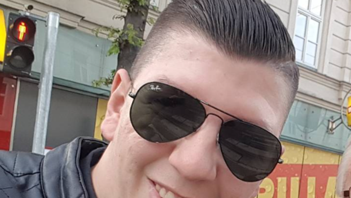 “poznati-pevaci-kradu-baksis,-sakriju-novcanicu-u-rukav”-muzicar-otkrio-sta-se-desava-na-slavljima:-“gosti-snime-to-i-pokazu-mi”