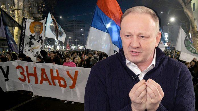 “bilo-bi-dobro-da-kaluder-i-alek-izadu-javno-pred-kamere”-dilas-se-oglasio-o-sukobu-studenata-i-opozicije-u-smederevskoj-palanci:-“postavili-su-ultimatum”