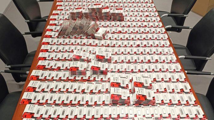 putnik-dosao-po-izgubljeni-prtljag-na-aerodrom-nikola-tesla,-carinici-u-njemu-pronasli-“plen”-vredan-9.000-dolara