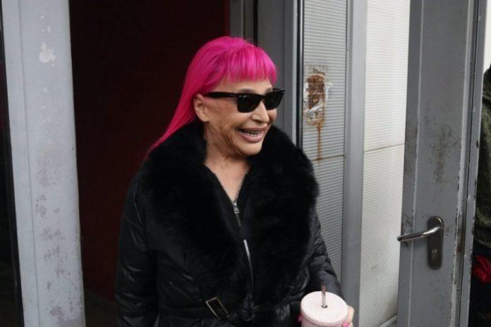 zorica-brunclik-prosla-kroz-pakao!-“budila-sam-se-u-mokroj-postelji”-pevacica-o-najtezim-trenucima-koji-lede-krv-u-zilama!