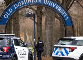 Пуцњава на Универзитету Олд доминион у Норфолку – нападач убијен, две особе повређене Пуцњава-на-Универзитету-Олд-доминион-у-Норфолку-–-нападач-убијен,-две-особе-повређене