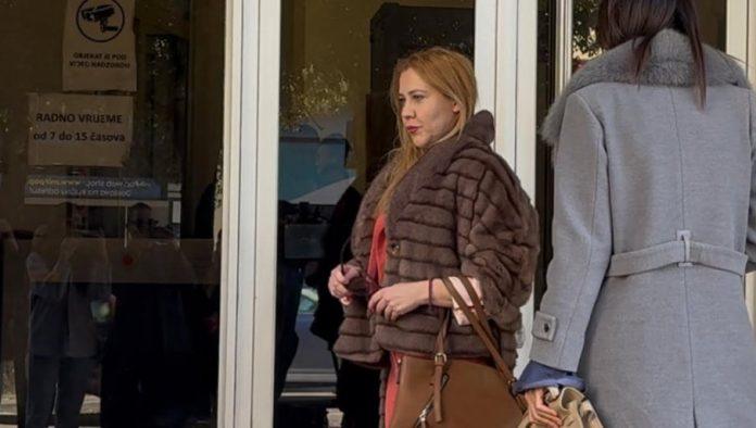 “borba-nije-gotova”:-posle-ukidanja-kucnog-pritvora,-oglasila-se-i-bivsa-ministarka-vesna-bratic
