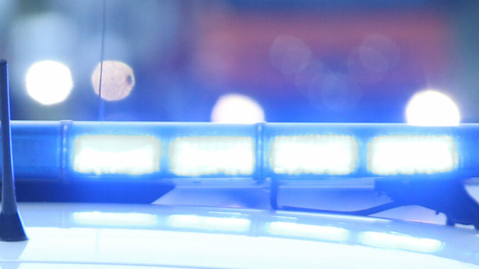 nije-imao-ni-vozacku-dozvolu-haos-u-budvi:-pijan-u-krivini-preticao-kolonu-od-oko-15-vozila,-mora-da-plati-2.000-evra