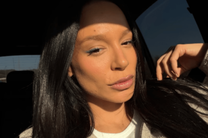 edita-aradinovic-pokazala-trudnicki-stomak!-pevacica-primetila-ovo,-od-majki-trazi-savet!