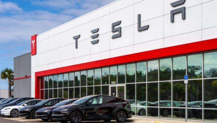 raste-pritisak-konkurencije:-evo-kome-ce-tesla-da-prodaje-struju