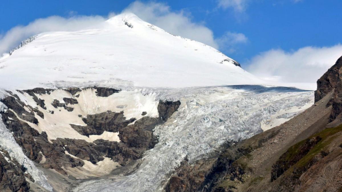 “raspasce-se-na-dva-dela”-katastrofa-na-austrijskim-alpima:-gleceri-se-dezintegrisu-pred-nasim-ocima,-naucnici-uputili-dramaticno-upozorenje “raspasce-se-na-dva-dela”-katastrofa-na-austrijskim-alpima:-gleceri-se-dezintegrisu-pred-nasim-ocima,-naucnici-uputili-dramaticno-upozorenje