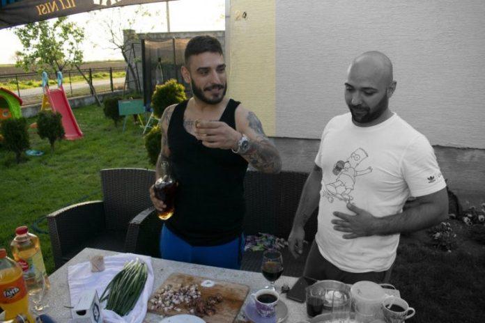 poslednji-snimak-dragana-lazica-kida-dusu-na-komade!-prizor-sa-darkovim-sinom-rasplakao-javnost-–-ovo-ce-zauvek-pamtiti!-(video)