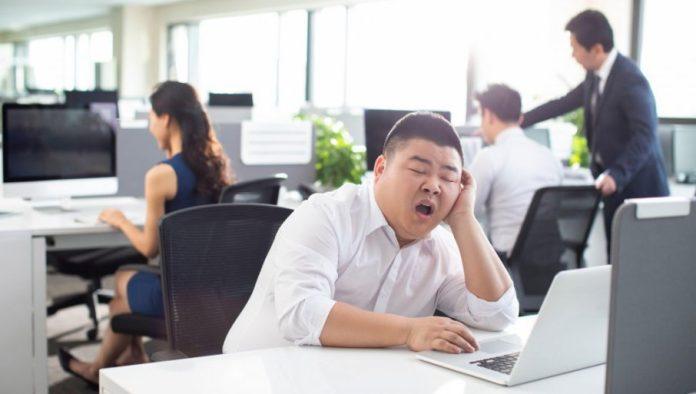 neobican-slucaj-u-francuskoj:-zbog-dosade-na-poslu-tuzio-firmu!