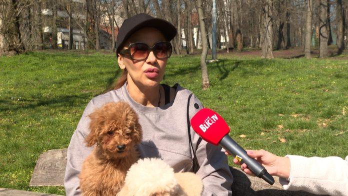 “kupio-mi-je-frizider-i-sporet”-mina-kostic-o-ljubavi-i-svadbi-sa-kasperom-i-bivsim-partnerima:-“prvi-put-imam-od-muskarca-finansijsku-pomoc,-svi-su-bili-bahati”-(video)