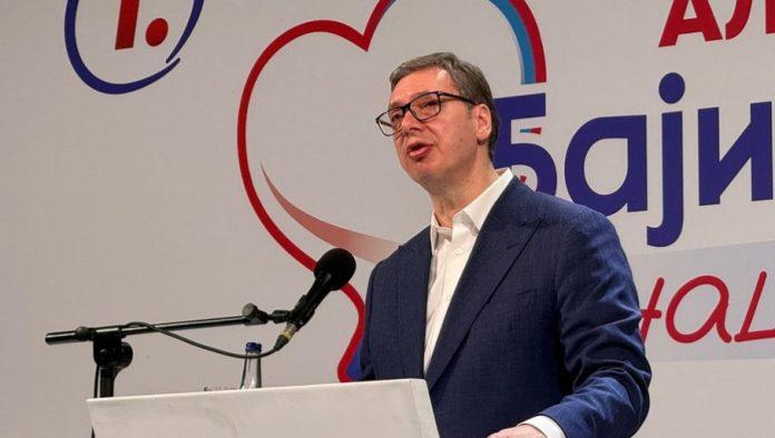 “znate-ko-je-uvek-uz-svoj-narod,-a-ko-je-i-uvek-protiv-njega”-vucic:-takvi-predaju-nasoj-deci-i-hteli-bi-da-drzavu-vode