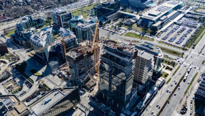 delta-district-sve-brze-napreduje:-intercontinental-stigao-do-21.-sprata,-gradi-se-panoramski-bazen-na-krovu