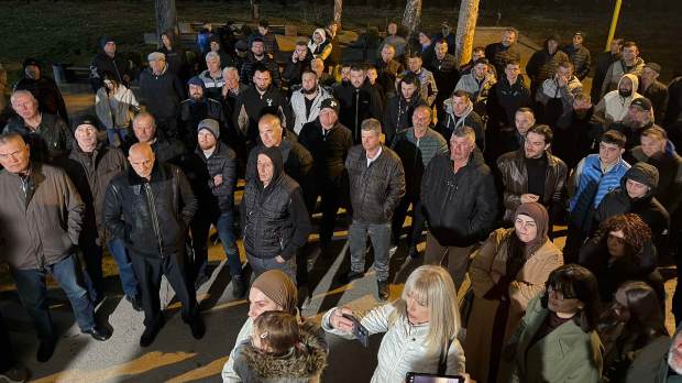 Рогозна,-скуп-грађана-против-отварања-рудника