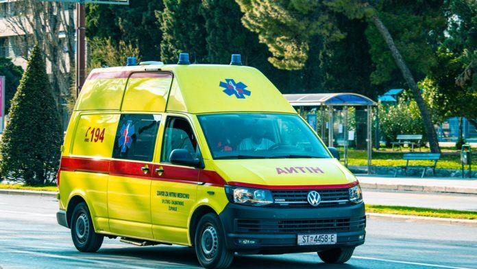 tinejdzeru-(16)-opeceno-95-odsto-tela-uzas-u-bjelovaru,-sumnja-se-da-je-radio-tiktok-izazov:-lekari-mu-se-bore-za-zivot