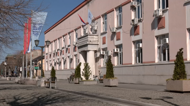 Избори-у-Кладову-–-у-трци-за-одборнике-три-изборне-листе Избори-у-Кладову-–-у-трци-за-одборнике-три-изборне-листе